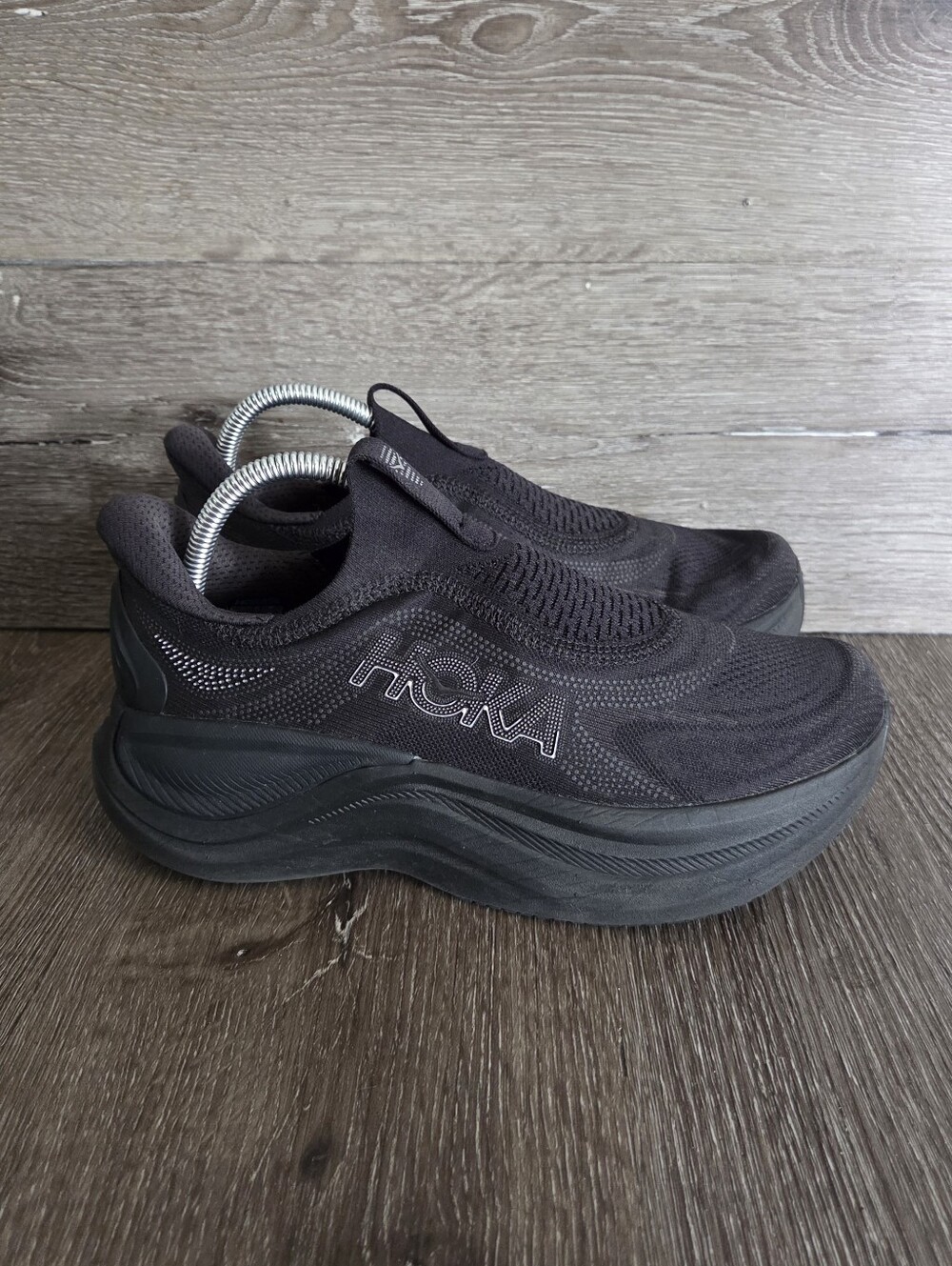 HOKA Skyward Laceless Shoes Size 9B